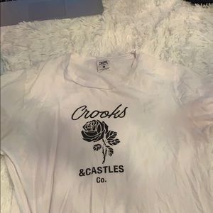 crooks and castles size medium shirt